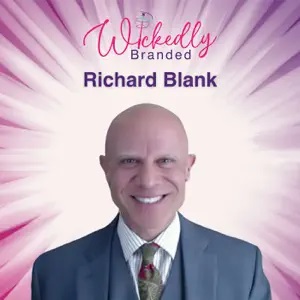 Spark-and-ignite-your-marketing-guest-educator-Richard-Blank-Costa-Ricas-Call-Center..jpg